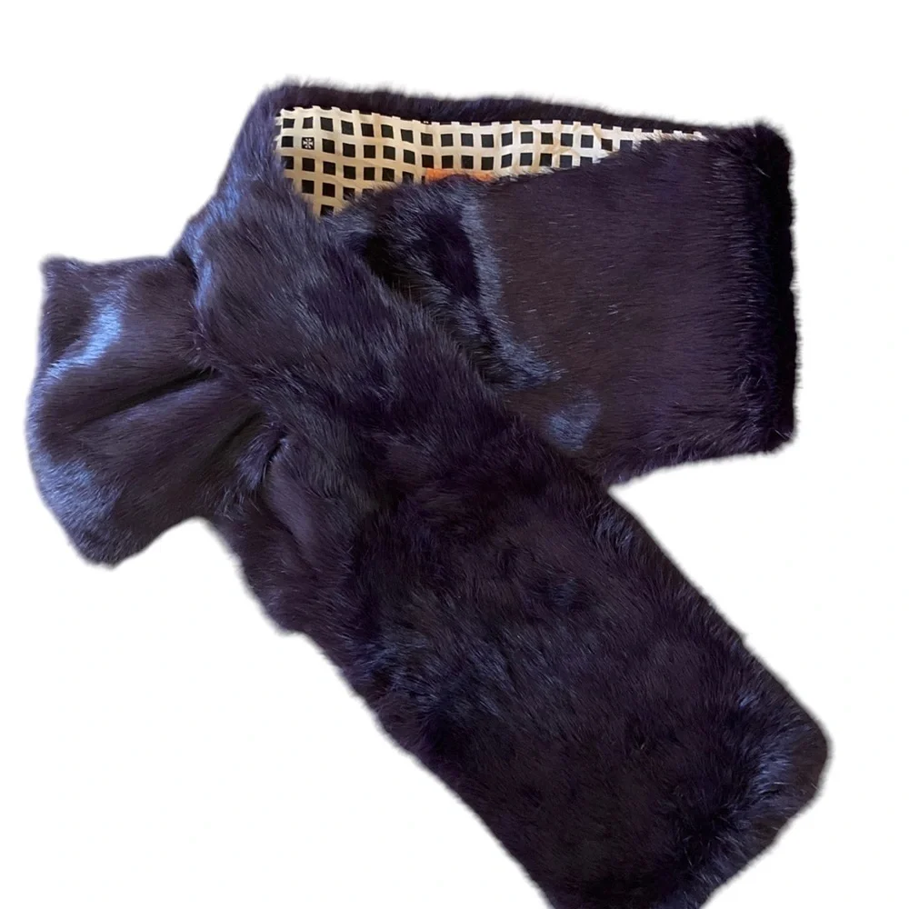 Tory Burch Rabbit Fur Pull Through Scarf NWT in Majestic Purple